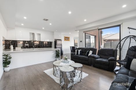 Property photo of 10 Distinction Avenue Craigieburn VIC 3064