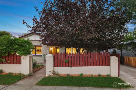 43 Donald Rd, Queanbeyan, NSW 2620