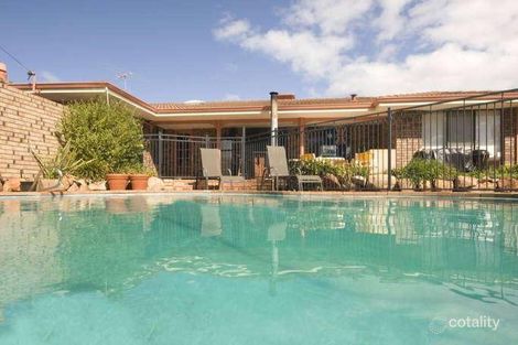 33 Idaho Pl, Craigie, WA 6025