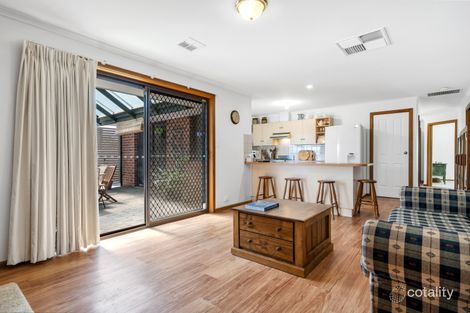 Property photo of 3 Mercedes Court Happy Valley SA 5159