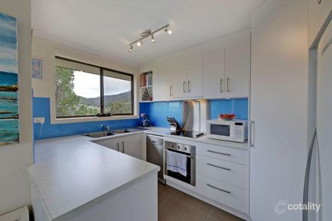 Property photo of 2/11 Alwyn Road Lenah Valley TAS 7008