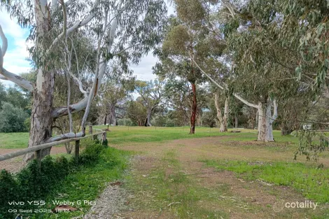 4 MISTLETOE VIEW, CROSSMAN, WA 6390