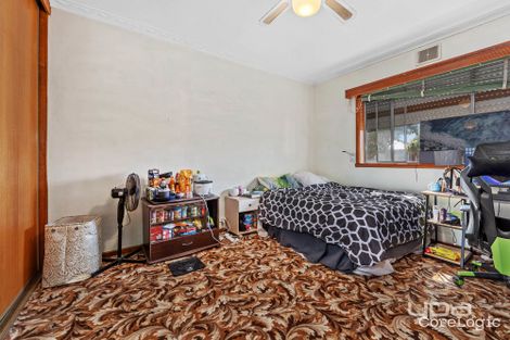 Property photo of 15 Hook Street St Albans VIC 3021