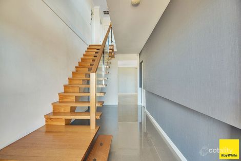 Property photo of 42 Vibrandia Way Truganina VIC 3029