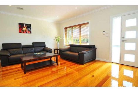 Property photo of 1/8 Laurie Street Newport VIC 3015