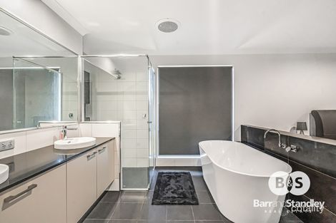 Property photo of 14 Denison Link Millbridge WA 6232