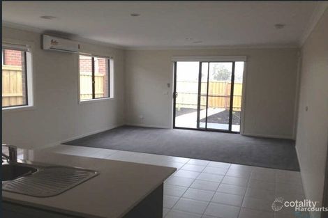 Property photo of 48 Edenvale Boulevard Wollert VIC 3750