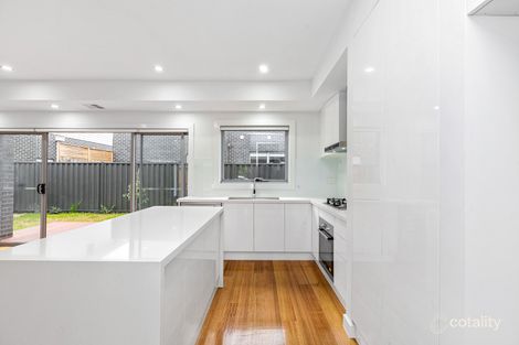 Property photo of 2/2 Cleghorn Avenue Altona North VIC 3025