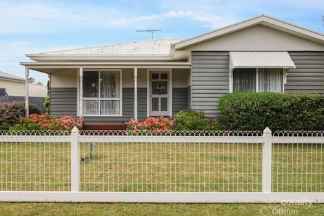 Property photo of 26 Roderick Close Cowes VIC 3922