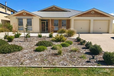 33 Arcadia Ave, Hindmarsh Island, SA 5214