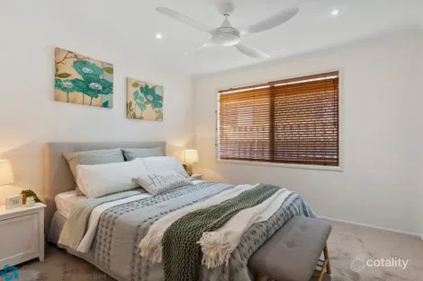 Property photo of 21 Lillywood Circuit Molendinar QLD 4214
