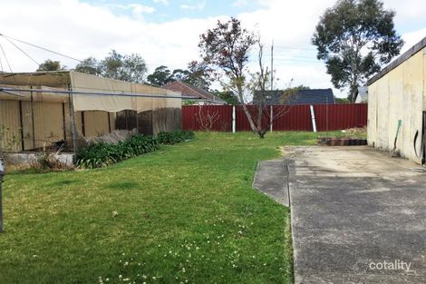 Property photo of 15 Neutral Avenue Birrong NSW 2143