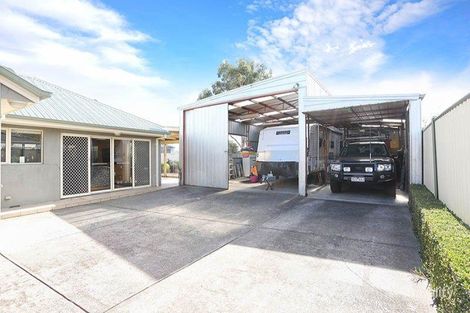 Property photo of 105 Loongana Avenue Glenroy VIC 3046