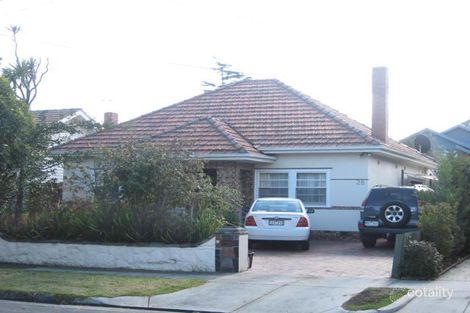 Property photo of 28 Saturn Street Caulfield South VIC 3162