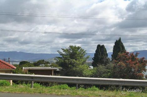 159 Northcliffe Dr, Lake Heights, NSW 2502