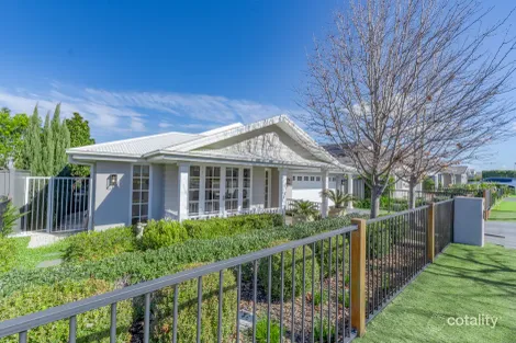 33 Azure Ave, Dubbo, NSW 2830