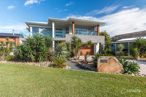 Property photo of 8 Redhead Street Redhead NSW 2290