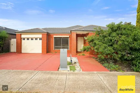 Property photo of 23 Rising Sun Parade Tarneit VIC 3029