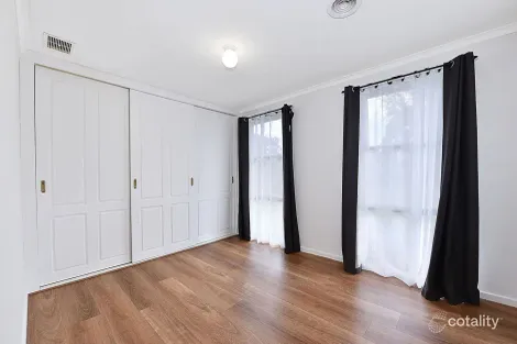 Property photo of 66 Toora Drive Westmeadows VIC 3049