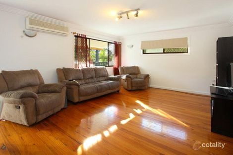 Property photo of 9 Sturt Street Molendinar QLD 4214