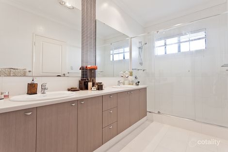 Property photo of 8 Epping Court High Wycombe WA 6057