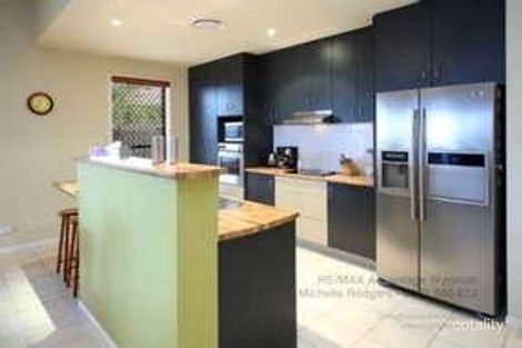 Property photo of 48 Gordon Crescent Wakerley QLD 4154