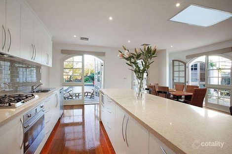 Property photo of 7 Belmont Avenue Kew VIC 3101