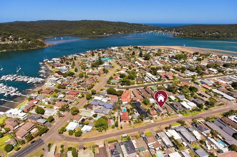 Property photo of 11 Webb Road Booker Bay NSW 2257
