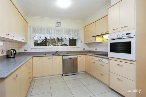 Property photo of 5 Eagleview Crescent Bell Post Hill VIC 3215