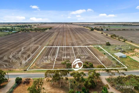 Property photo of 38 Muddy Lane North Moonta SA 5558
