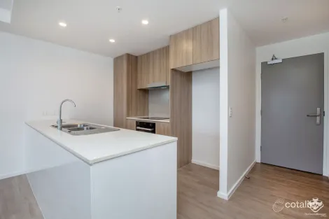 Property photo of 2 Main Street Varsity Lakes QLD 4227