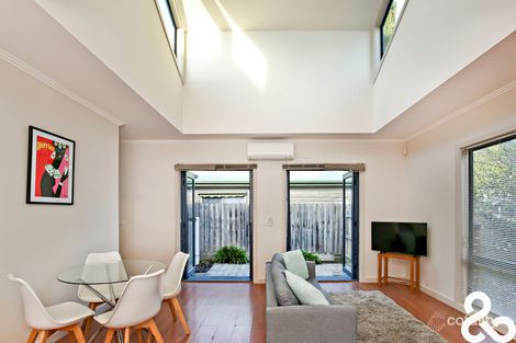 Property photo of 1/102 McMahon Road Reservoir VIC 3073
