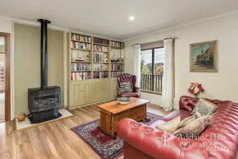 Property photo of 2 Jacaranda Drive Woodside SA 5244