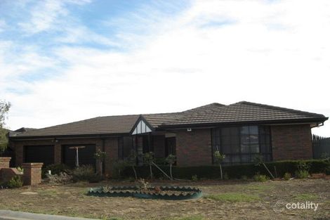 6 Silverwood Ct, Hillside, VIC 3037