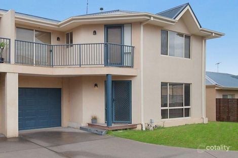 2/69 Herbert St, Mornington, VIC 3931