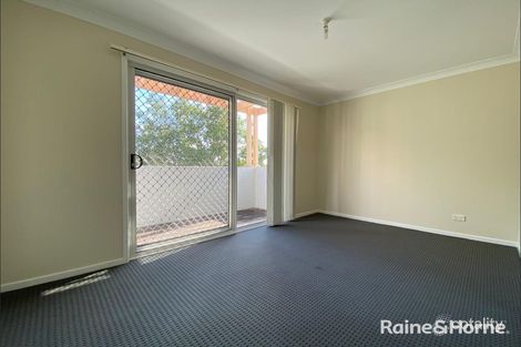 Property photo of 9/72 Parliament Road Macquarie Fields NSW 2564