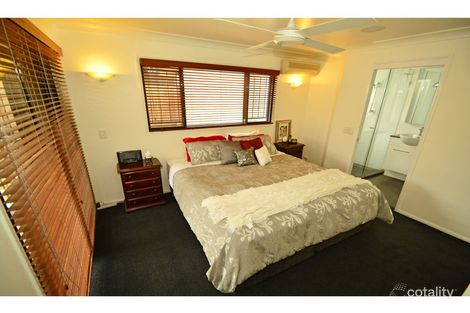 30 Estate Pl, Holland Park West, QLD 4121