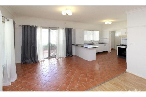 Property photo of 8/6-8 Gilba Road Pendle Hill NSW 2145