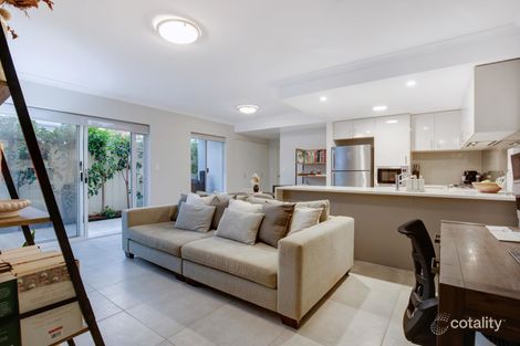 Property photo of 2/48 Halley Street Innaloo WA 6018