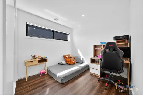 Property photo of 12 Bodalla Drive Tarneit VIC 3029