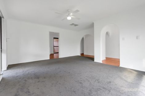 Property photo of 32 Tamarind Crescent Kelmscott WA 6111