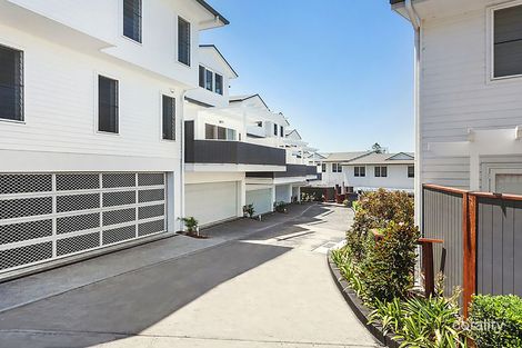 Property photo of 9/6 Ghersi Avenue Wamberal NSW 2260