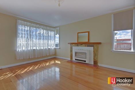 Property photo of 6 Ronald Crescent Somerset TAS 7322