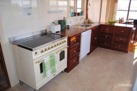 Property photo of 16 Carleton Crescent Wallaroo SA 5556
