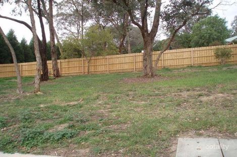 Property photo of 6 Regency Terrace Warranwood VIC 3134