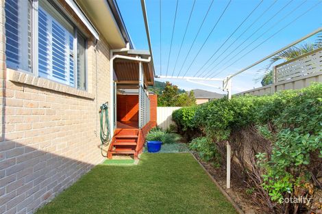 Property photo of 4/121 Daintree Drive Albion Park NSW 2527