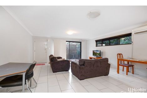 Property photo of 2/15 Thurston Lane Allenstown QLD 4700