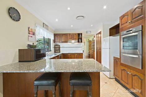 Property photo of 6 Fox Close Kariong NSW 2250