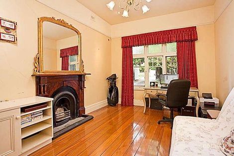 Property photo of 43 Oswald Street Elsternwick VIC 3185