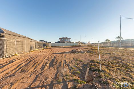 Property photo of 2 Haviland Street Coombs ACT 2611